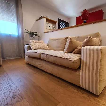 Apartment House Gloglo *