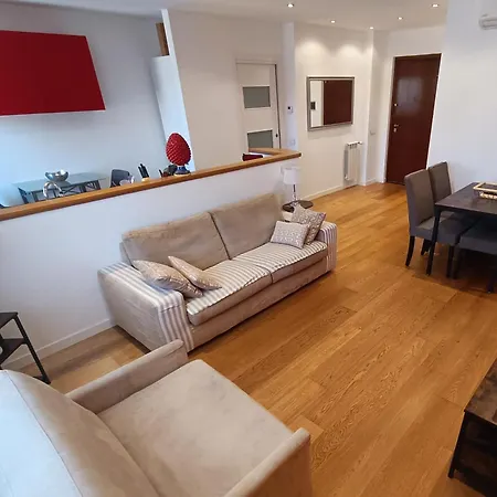 House Gloglo Apartament